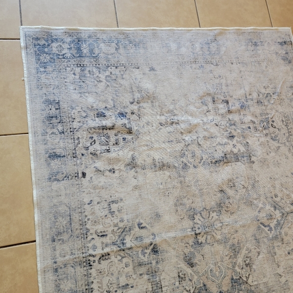 Ruggable Kamran Washable Area Rug 58 in x 80 in No Pad - Picture 5 of 9